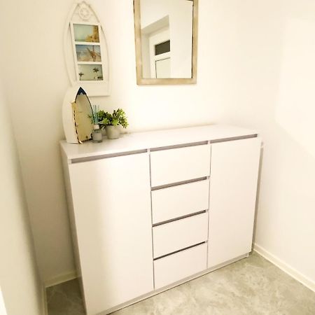 Olea Apartments Pobegi Екстериор снимка