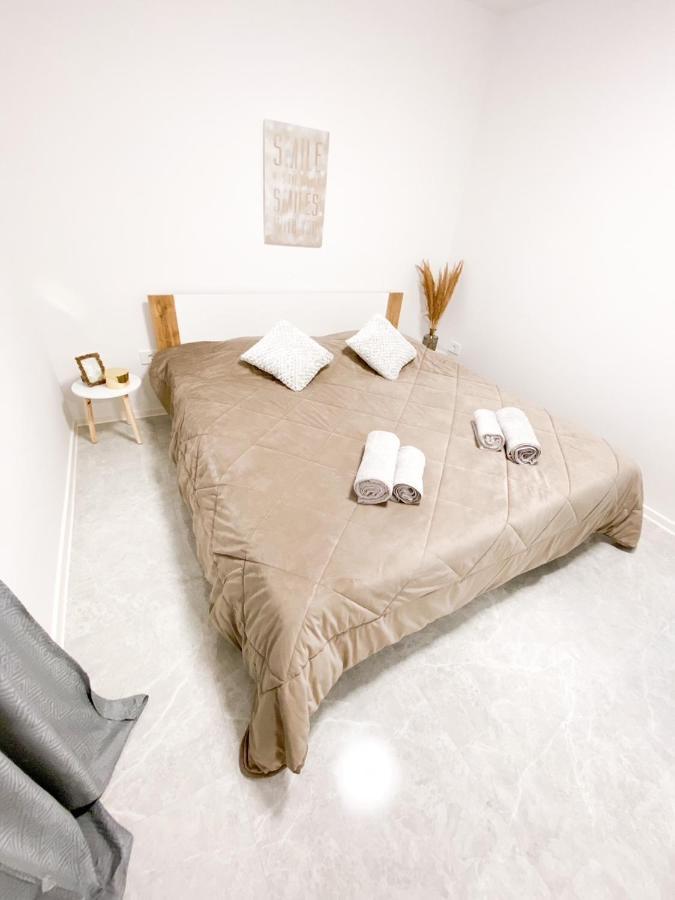 Olea Apartments Pobegi Екстериор снимка